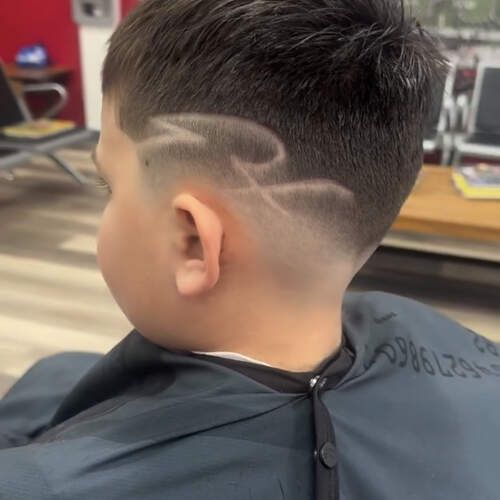 Freestyle design fade at Alfred's Barbershop